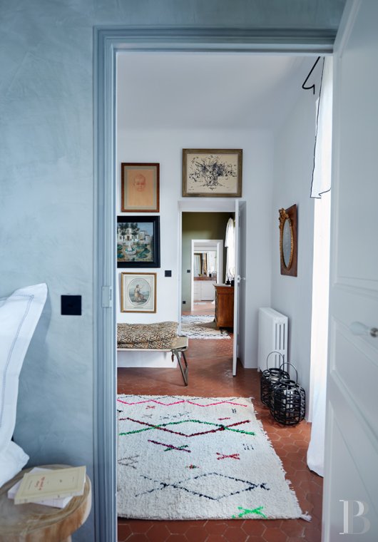 A traditional yet bold village house in the Alpes-de-Haute-Provence, to the south of Forcalquier - photo  n°29